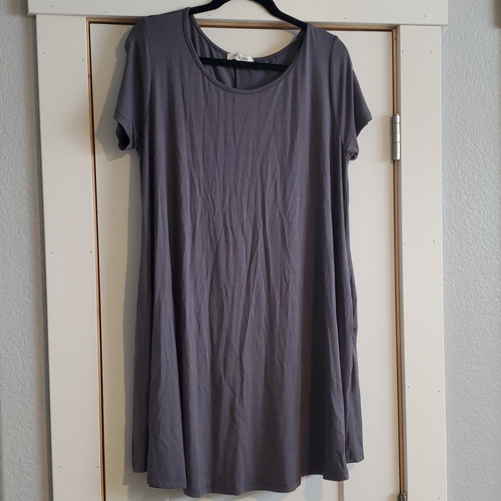 Carly Jean Los Angeles dress